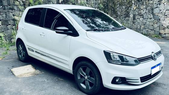 VOLKSWAGEN FOX 1.6 MSI TOTAL FLEX CONNECT 4P I-MOTION